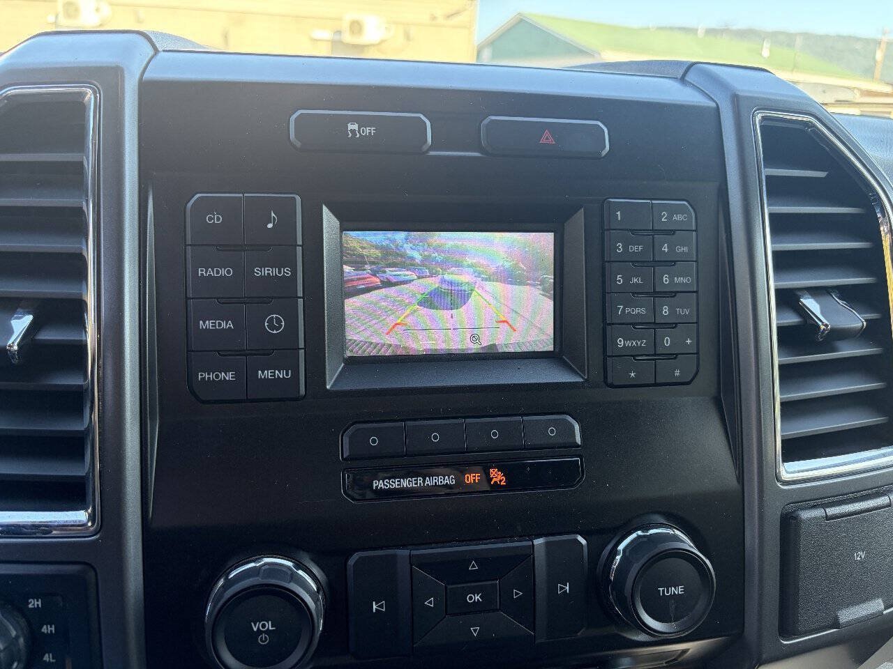 Used 2015 Ford F150 XLT w/ Equipment Group 301A Mid AWD/4WD image 20