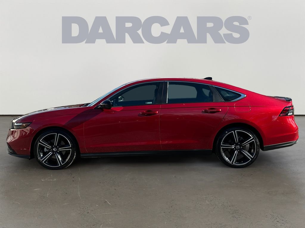 Used 2024 Honda Accord Sport image 4