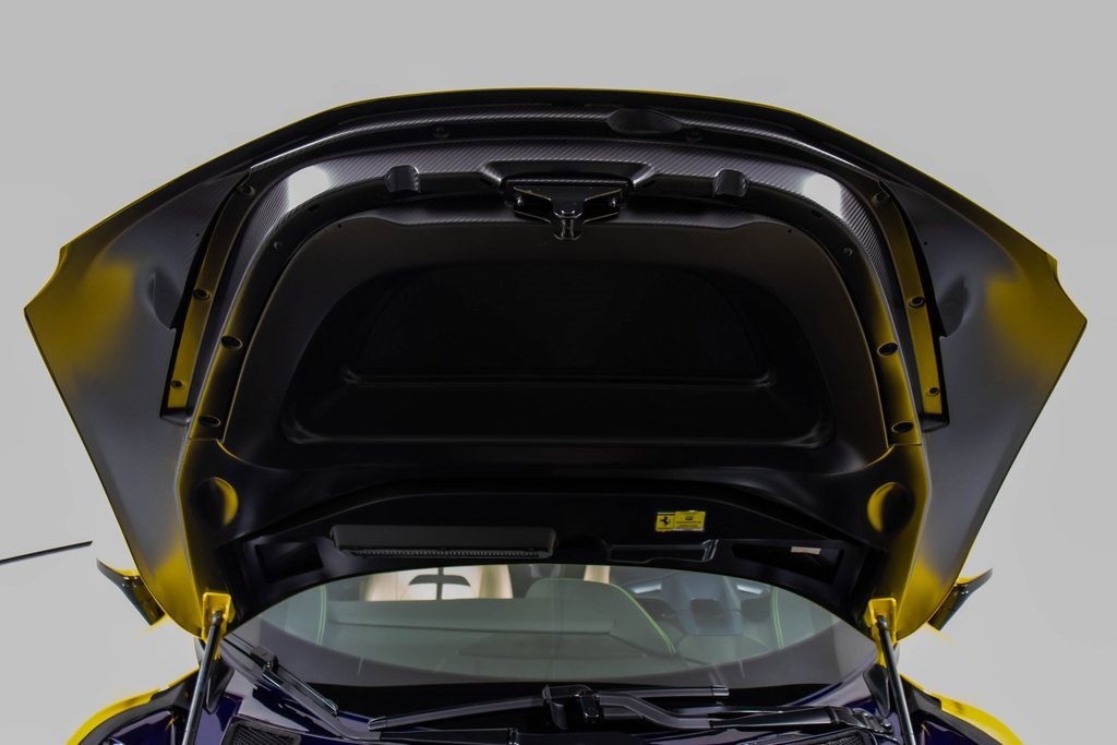 Certified 2022 Ferrari SF90 Stradale image 15