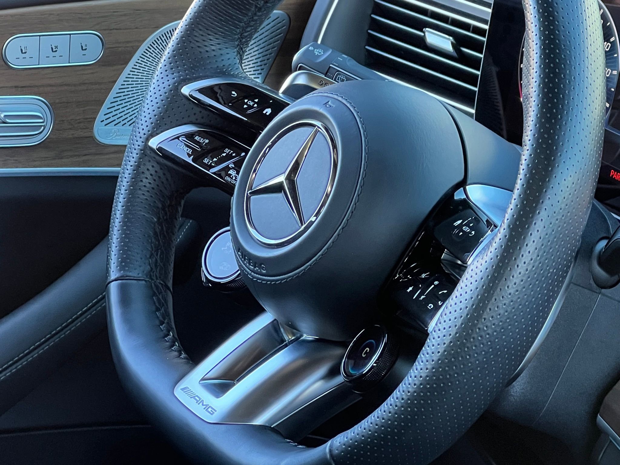 Used 2025 Mercedes-Benz GLS 63 AMG 4MATIC image 43