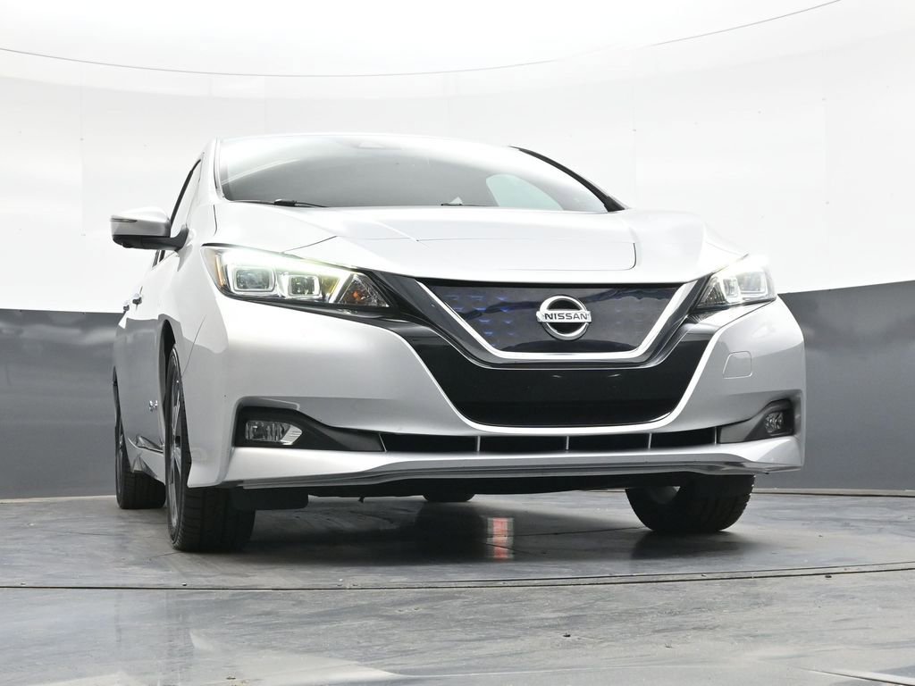 Used 2018 Nissan Leaf SL w/ SL Technology Package FWD image 27