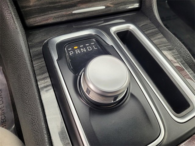 Used 2017 Chrysler 300 Limited image 20