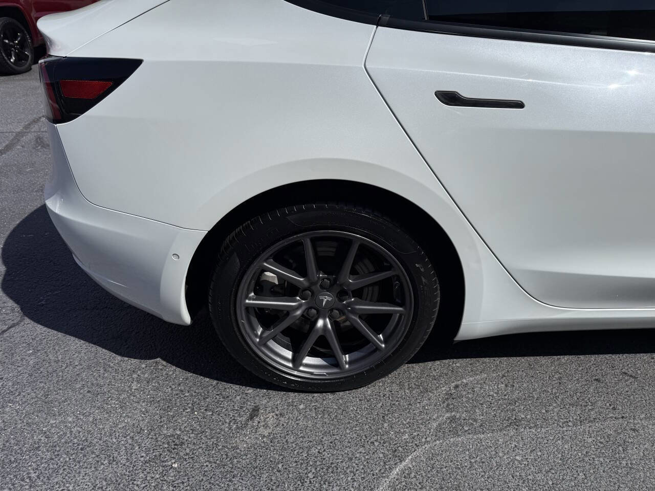 Used 2019 Tesla Model 3 Long Range AWD/4WD image 18