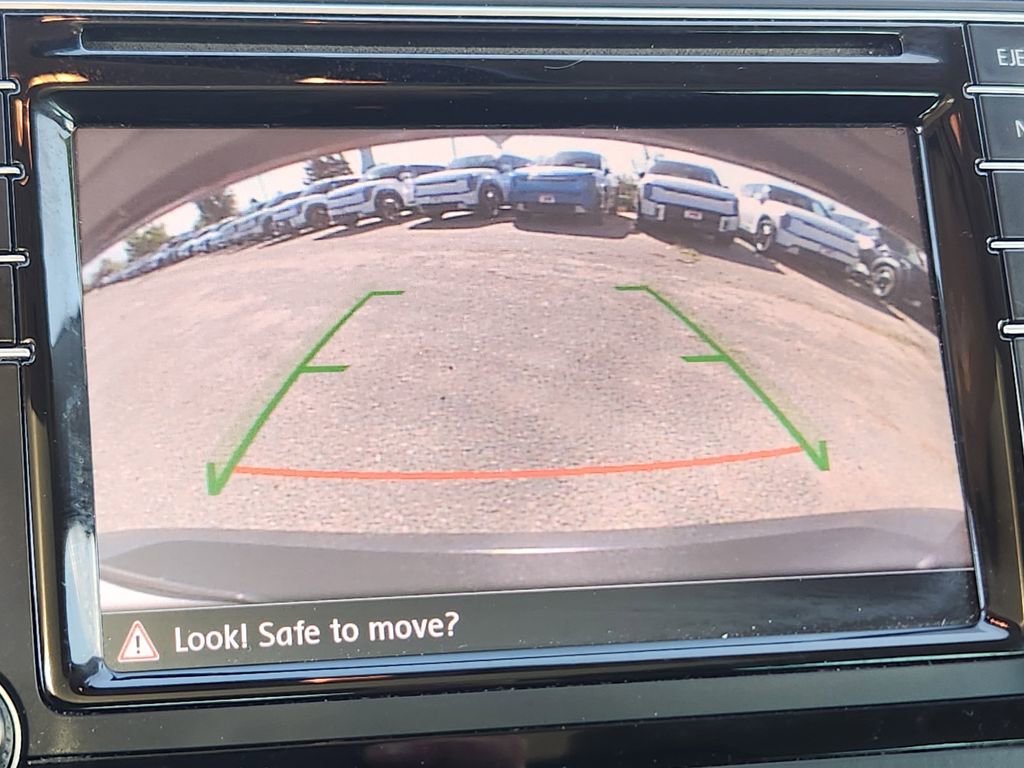 Used 2016 Volkswagen Tiguan S image 27