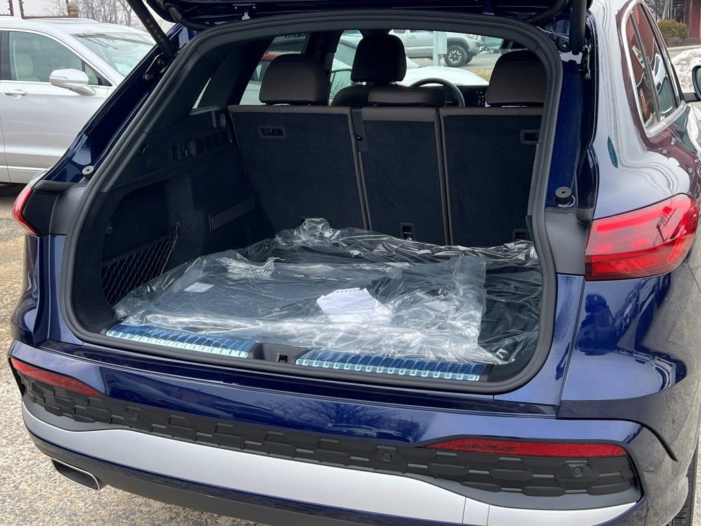 New 2025 Audi Q5 2.0T Premium Plus image 13