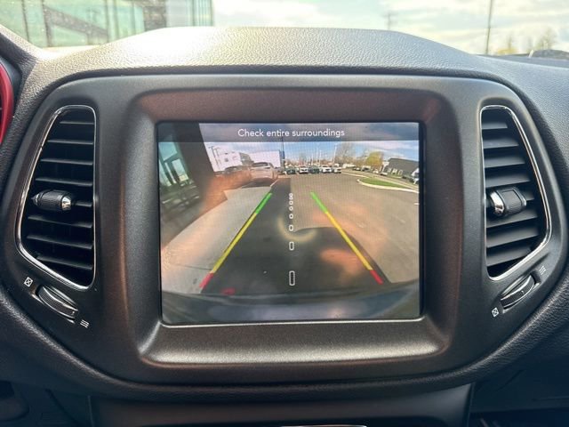 Used 2019 Jeep Compass Trailhawk AWD/4WD image 17