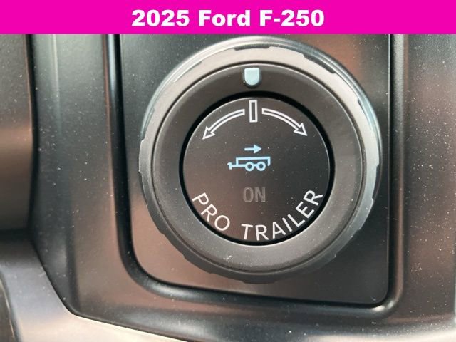 New 2025 Ford F250 Lariat w/ Lariat Ultimate Package image 36