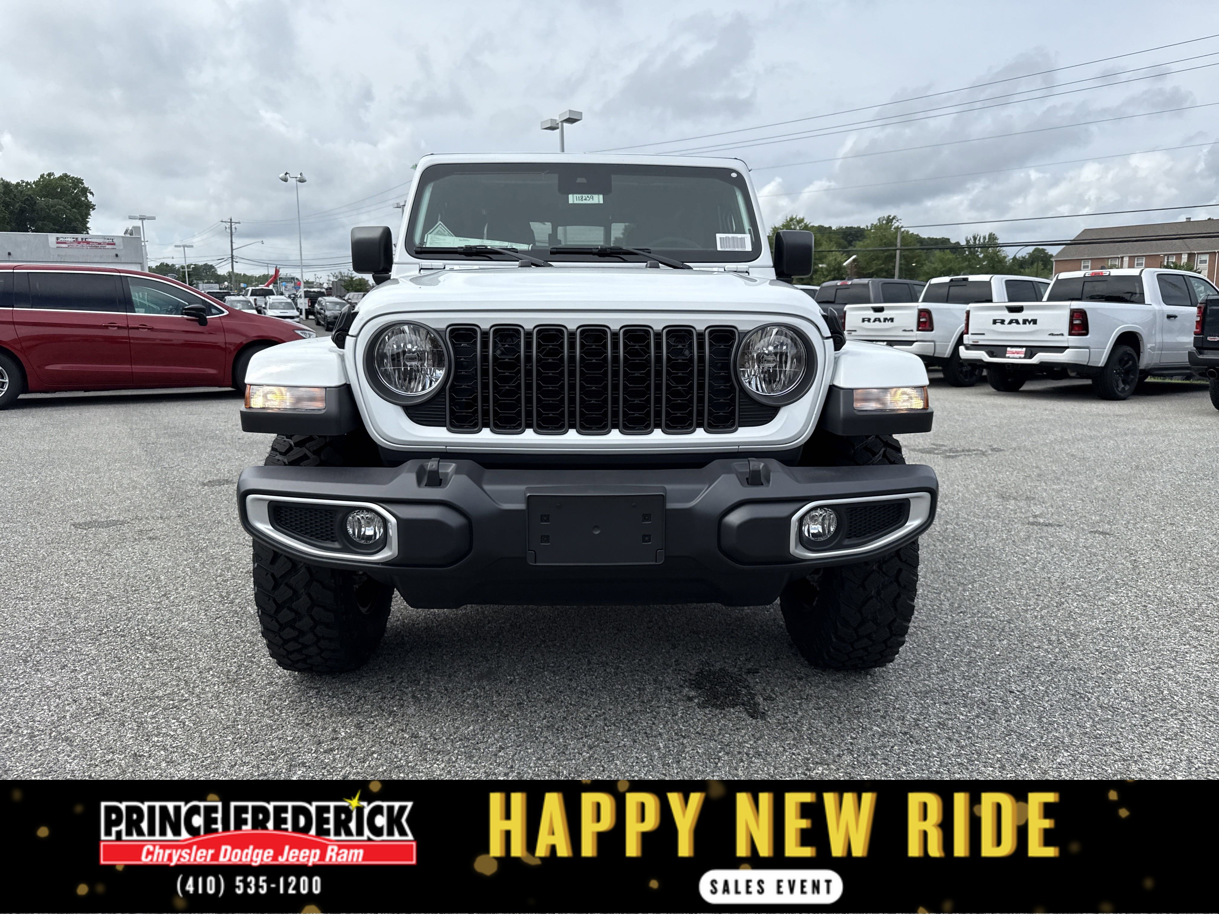 New 2025 Jeep Gladiator High Tide image 8