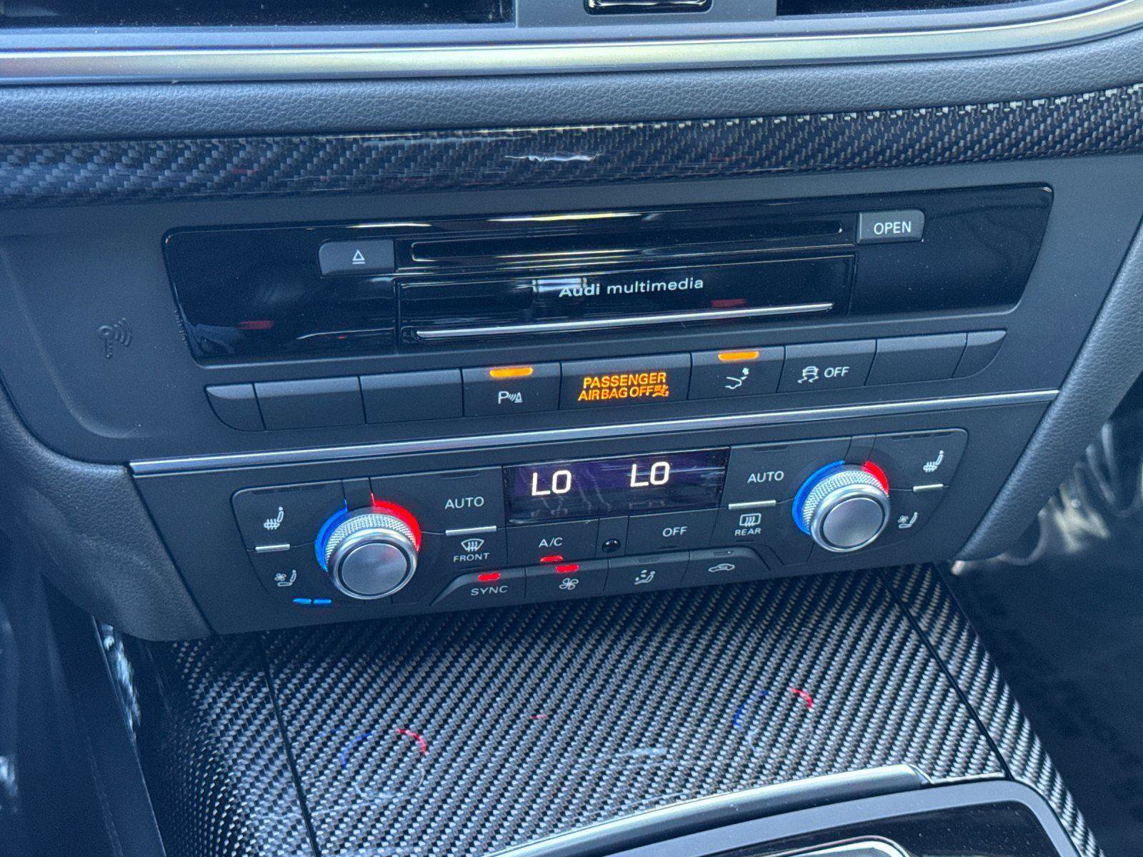 Used 2016 Audi RS 7 Prestige w/ RS 7 Dynamic Package image 19