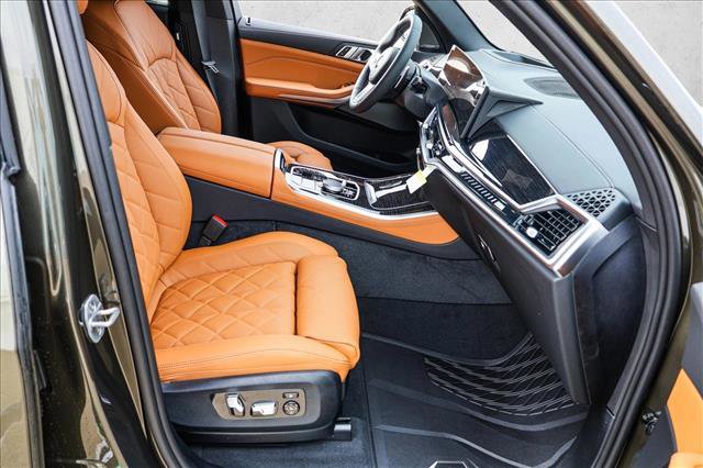 New 2026 BMW X5 M60i w/ Climate Comfort Package AWD/4WD image 25