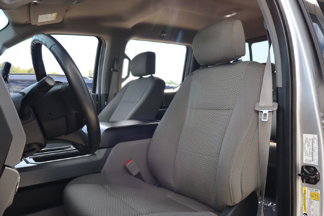 Used 2019 Ford F150 XLT w/ Equipment Group 302A Luxury AWD/4WD image 18