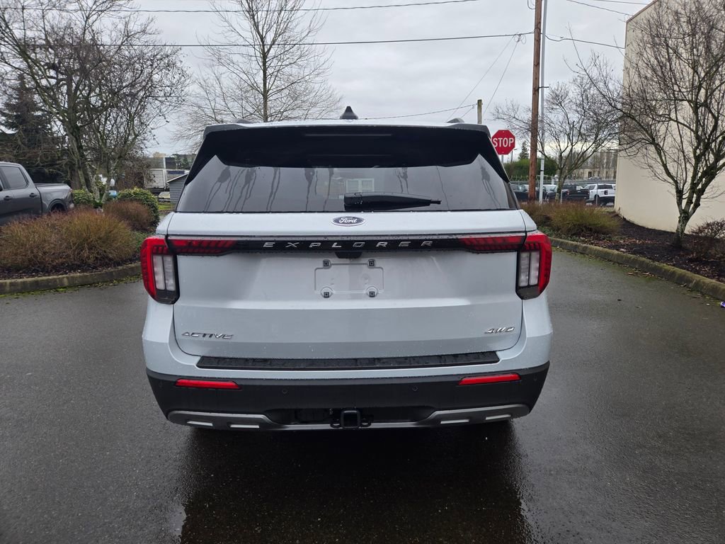 New 2026 Ford Explorer Active w/ Active Comfort Package image 6
