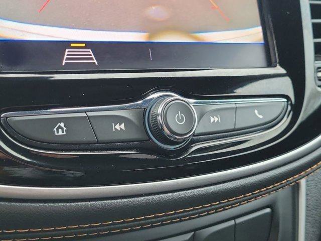 Used 2021 Chevrolet Trax LT w/ Redline Edition image 28