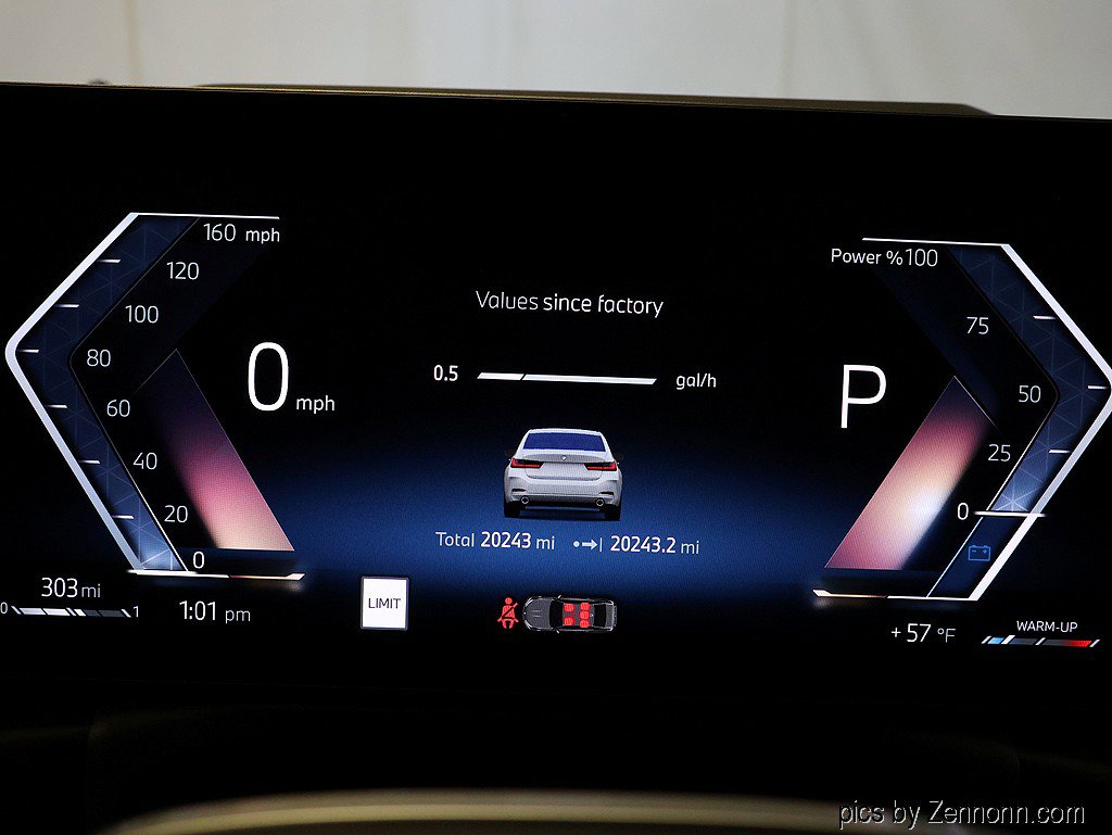 Certified 2025 BMW 330i xDrive Sedan image 17