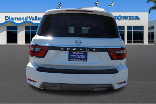 Used 2024 Nissan Armada SV image 5