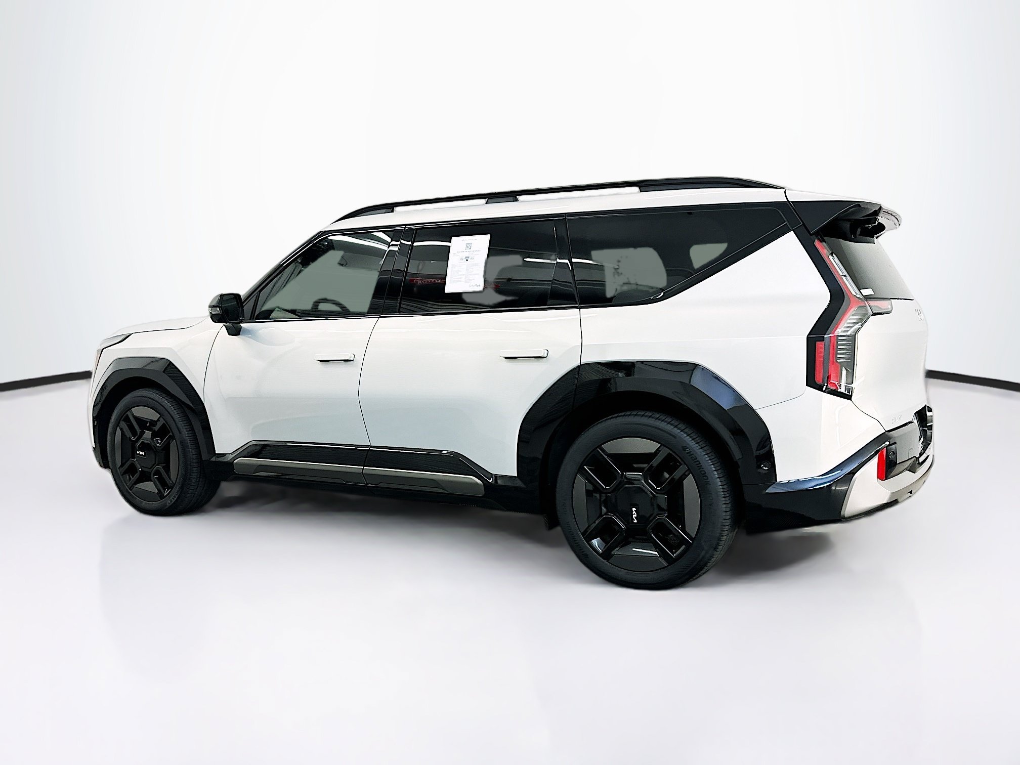 Used 2024 Kia EV9 GT-Line AWD/4WD image 5