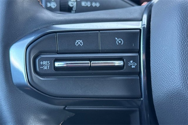 Used 2023 GMC Canyon AT4 w/ AT4 Premium Package image 37