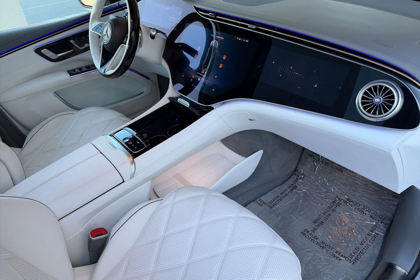 Used 2024 Mercedes-Benz Maybach EQS 680 4MATIC image 17
