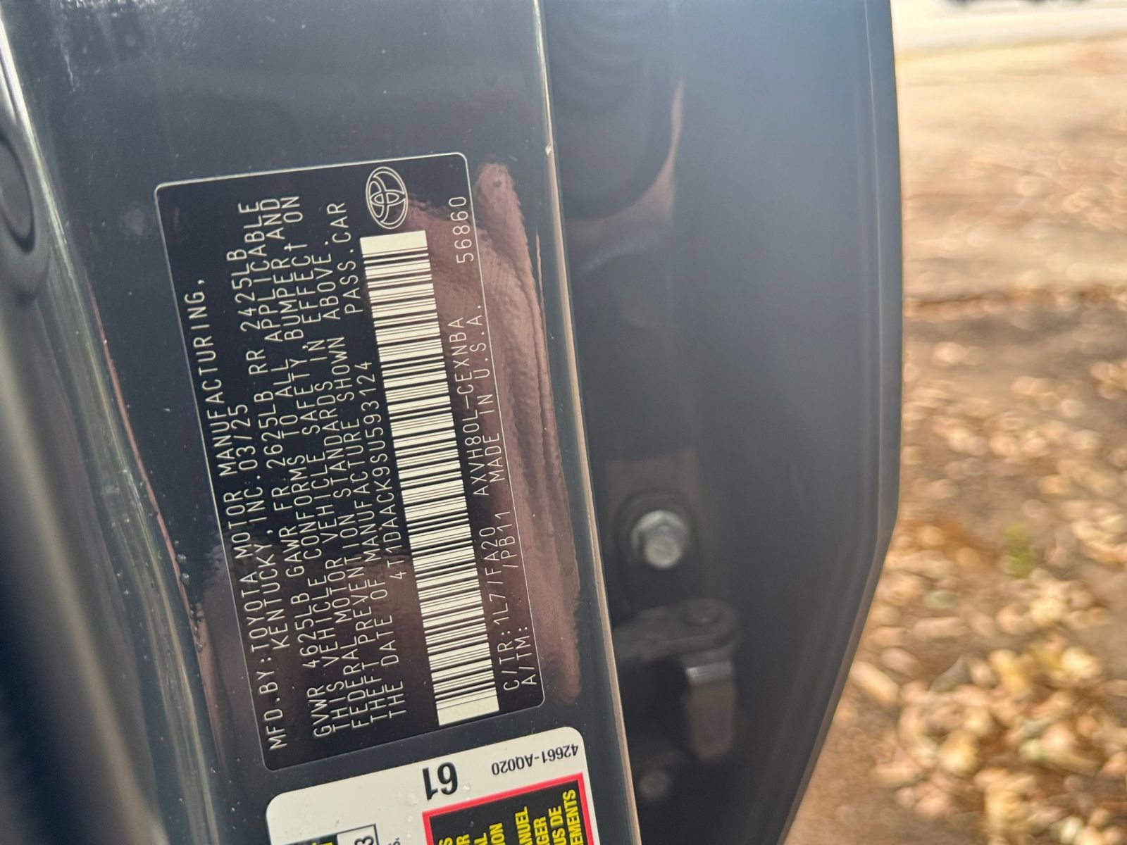 Used 2025 Toyota Camry LE FWD image 29
