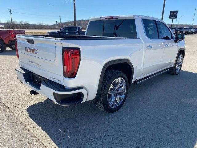 Used 2022 GMC Sierra 1500 Denali w/ Denali Reserve Package image 6