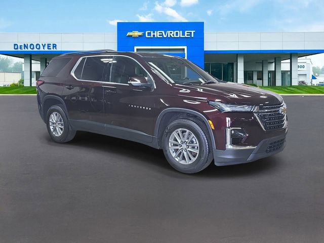 Used 2023 Chevrolet Traverse LT w/ LPO, Floor Liner Package image 7