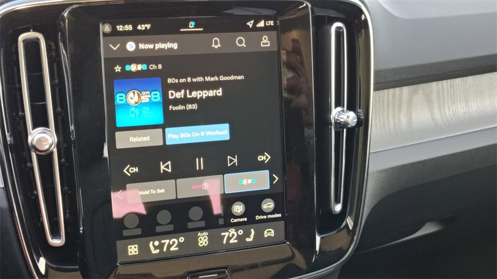 New 2026 Volvo XC40 B5 Plus w/ Climate Package image 20