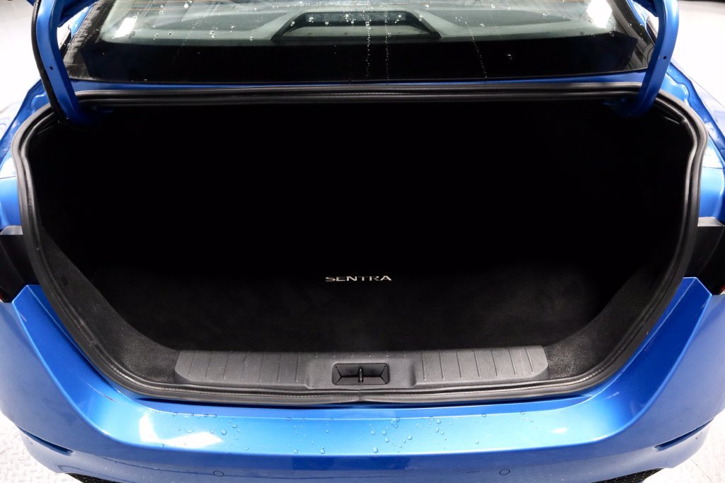 Certified 2024 Nissan Sentra SV FWD image 13