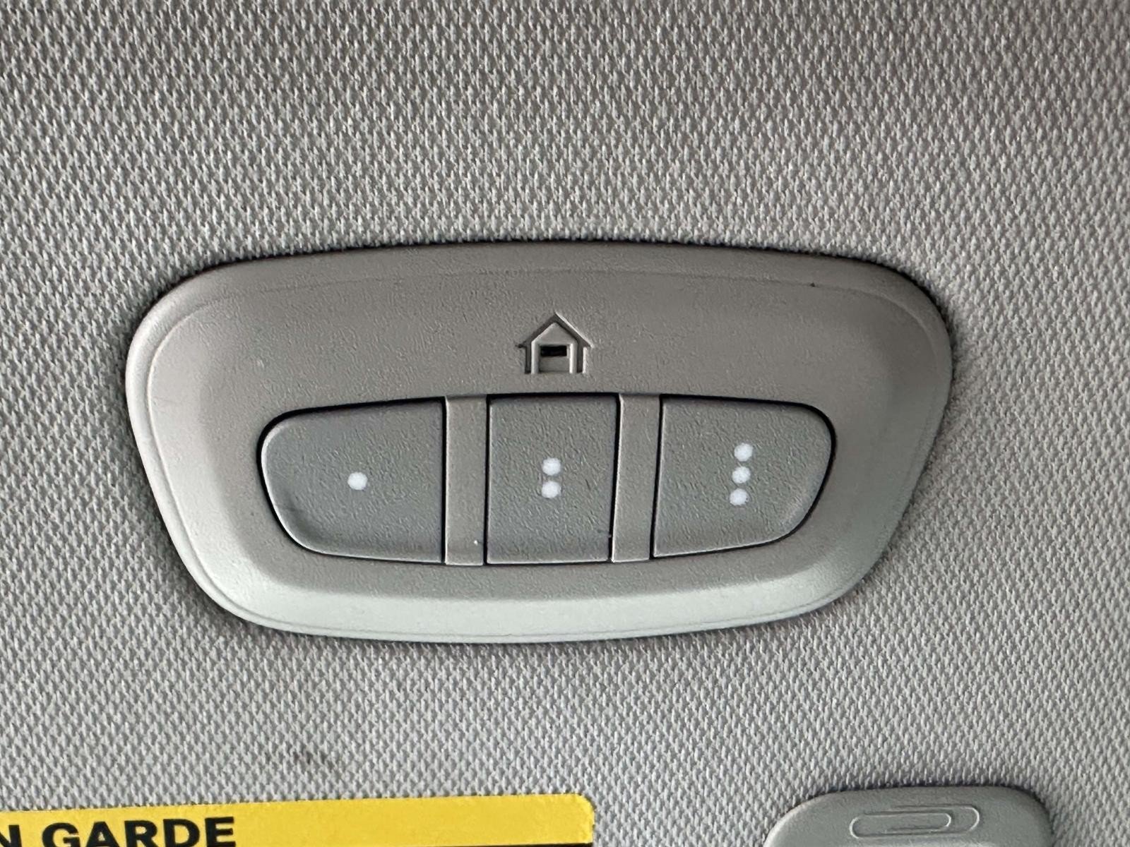 Used 2023 Jeep Grand Cherokee Limited AWD/4WD image 33
