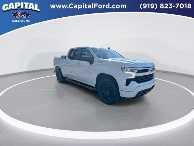 Used 2024 Chevrolet Silverado 1500 RST w/ Z71 Off-Road Package image 2