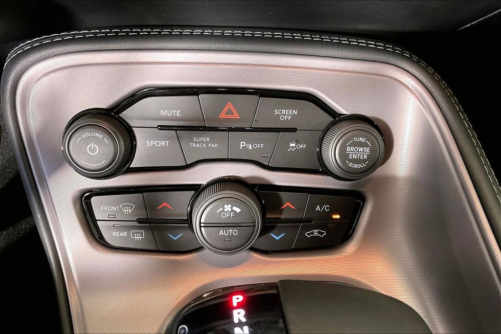 Used 2023 Dodge Challenger R/T w/ Plus Package image 33