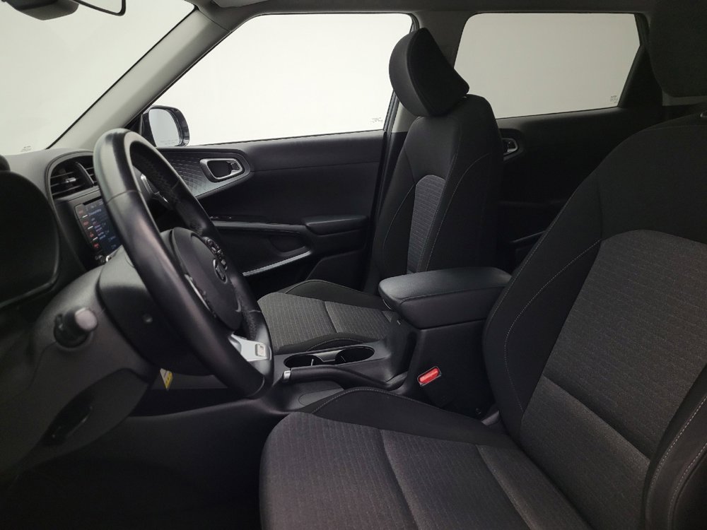 Used 2021 Kia Soul GT-Line image 17