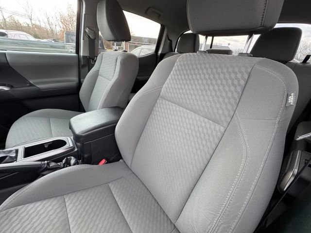 Used 2020 Toyota Tacoma SR5 image 34