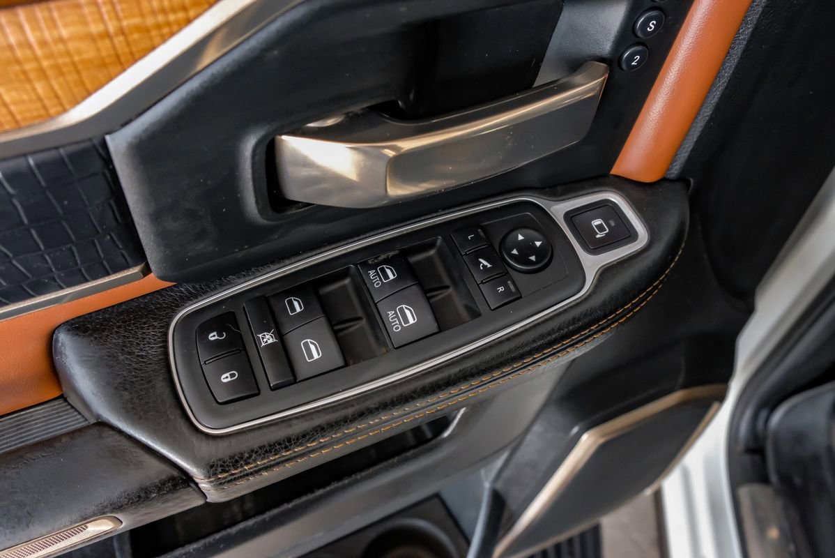 Used 2019 RAM 3500 Limited image 43