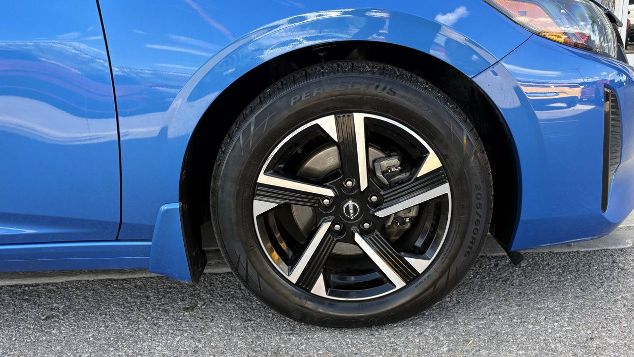 Used 2024 Nissan Sentra SV w/ All-Weather Package FWD image 2