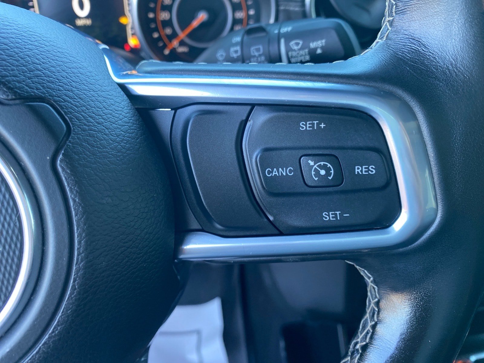Used 2020 Jeep Wrangler Unlimited Sahara AWD/4WD image 19