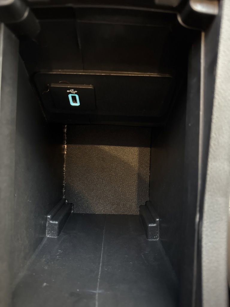 Used 2018 Ford Escape SEL image 36