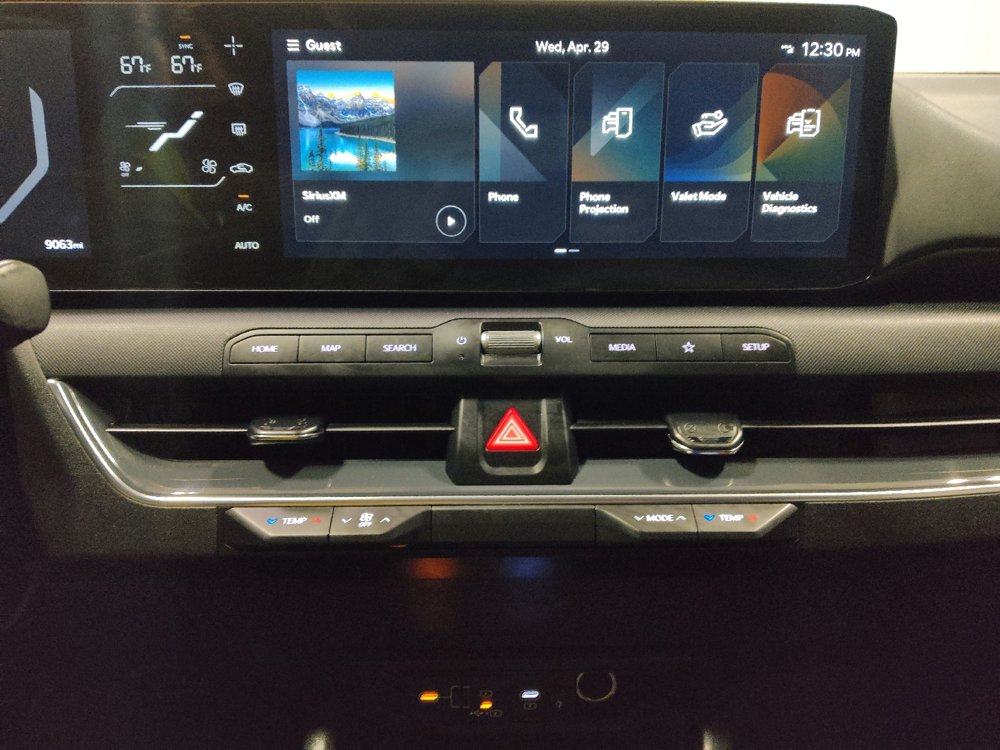 Used 2025 Kia K4 EX FWD image 25