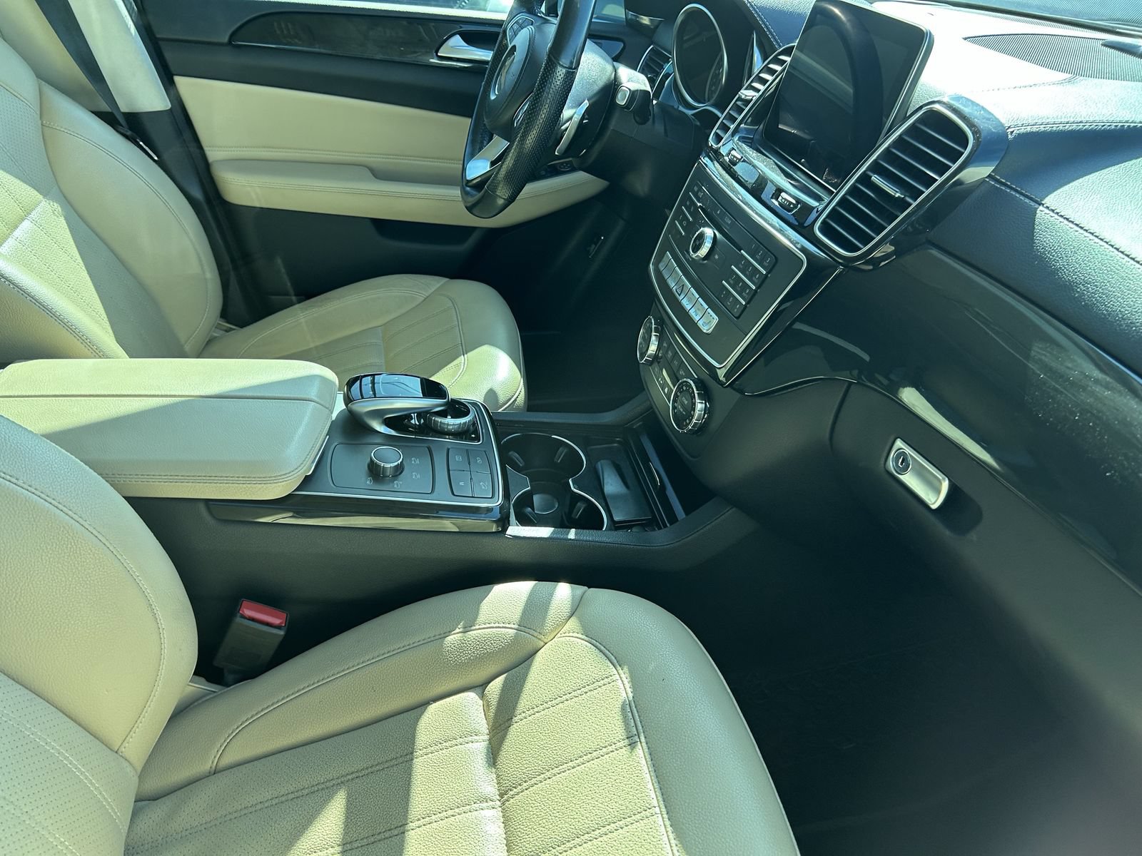 Used 2019 Mercedes-Benz GLS 450 4MATIC image 10