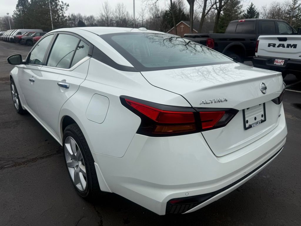 Used 2022 Nissan Altima 2.5 AWD/4WD image 5