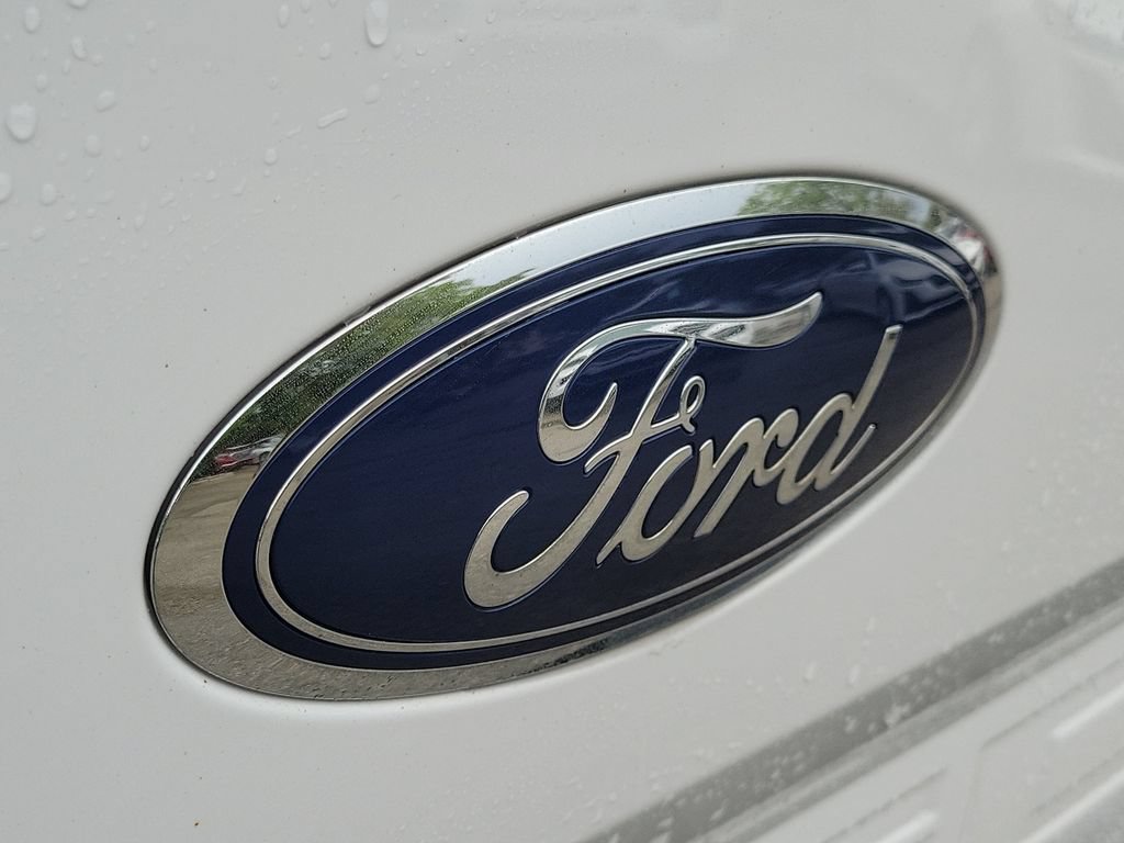 Used 2020 Ford F150 Lariat RWD image 11
