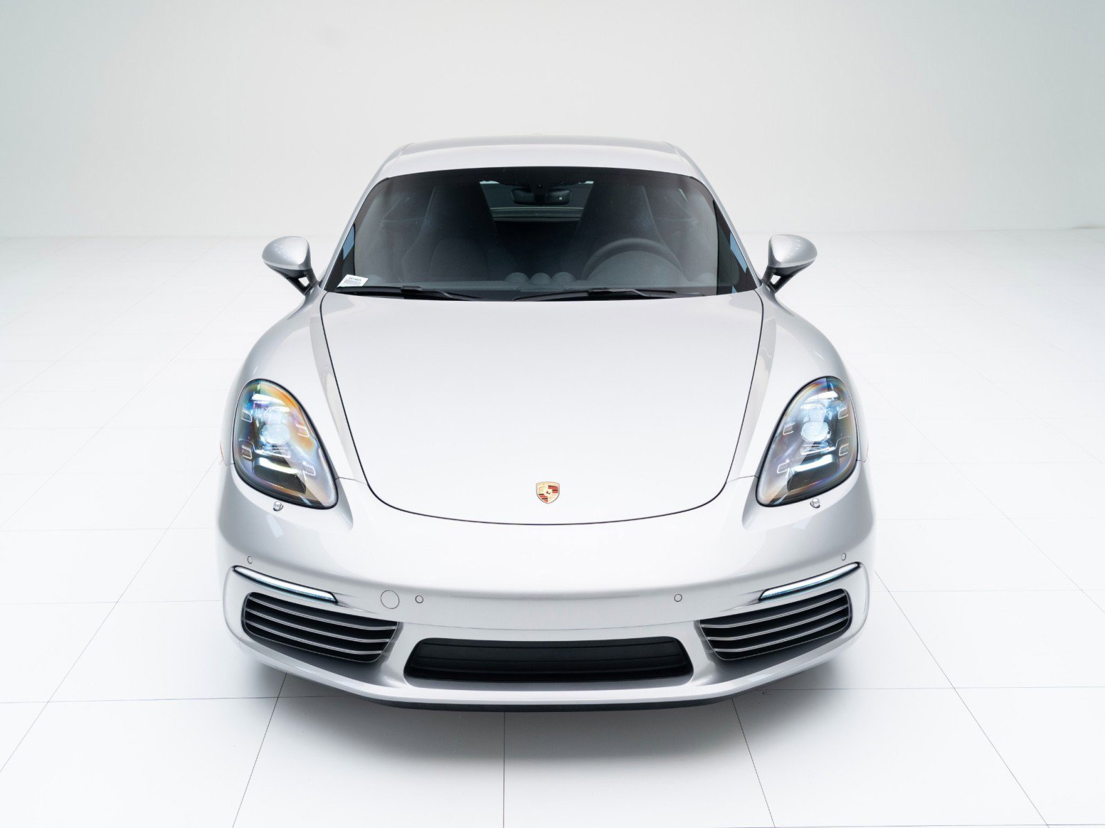 Certified 2025 Porsche 718 Cayman image 6