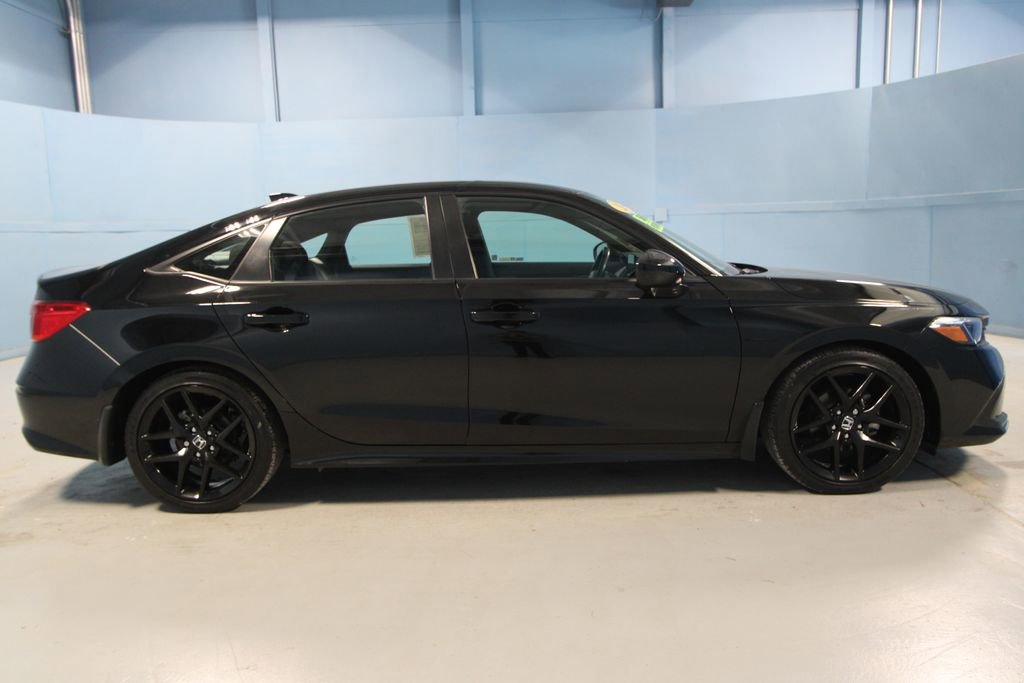 Used 2023 Honda Civic Sport image 32