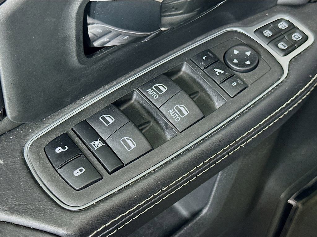 Used 2024 RAM 2500 Limited image 20