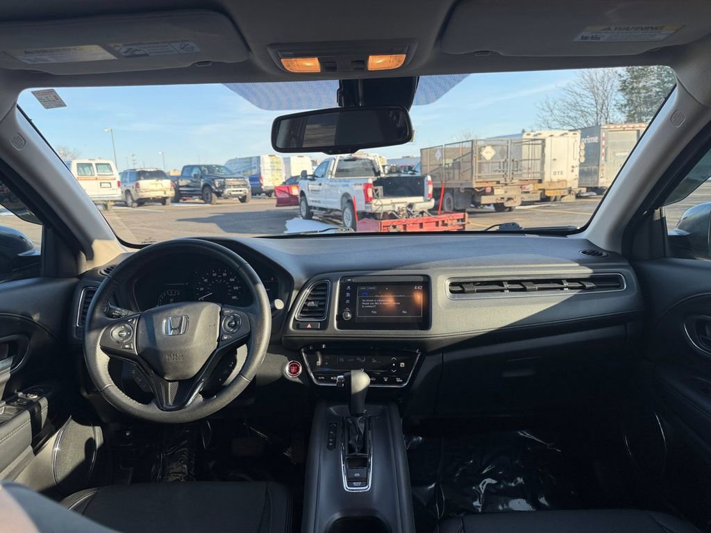Used 2022 Honda HR-V EX-L image 9