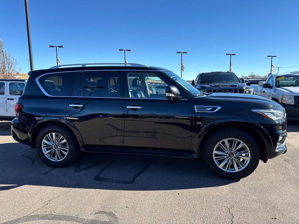 Used 2019 INFINITI QX80 Luxe image 7