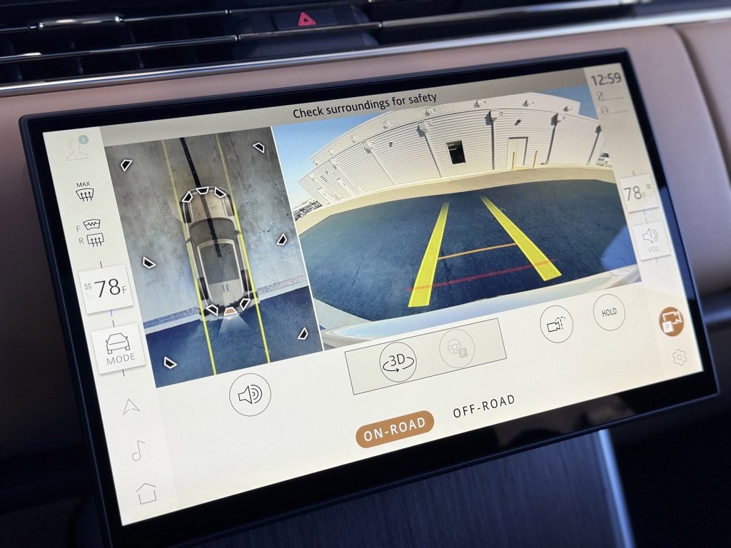 New 2026 Land Rover Range Rover SE image 23