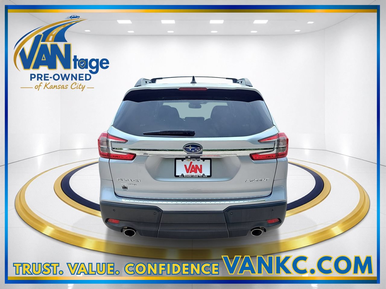 Used 2023 Subaru Ascent Premium w/ Convenience Package AWD/4WD image 7