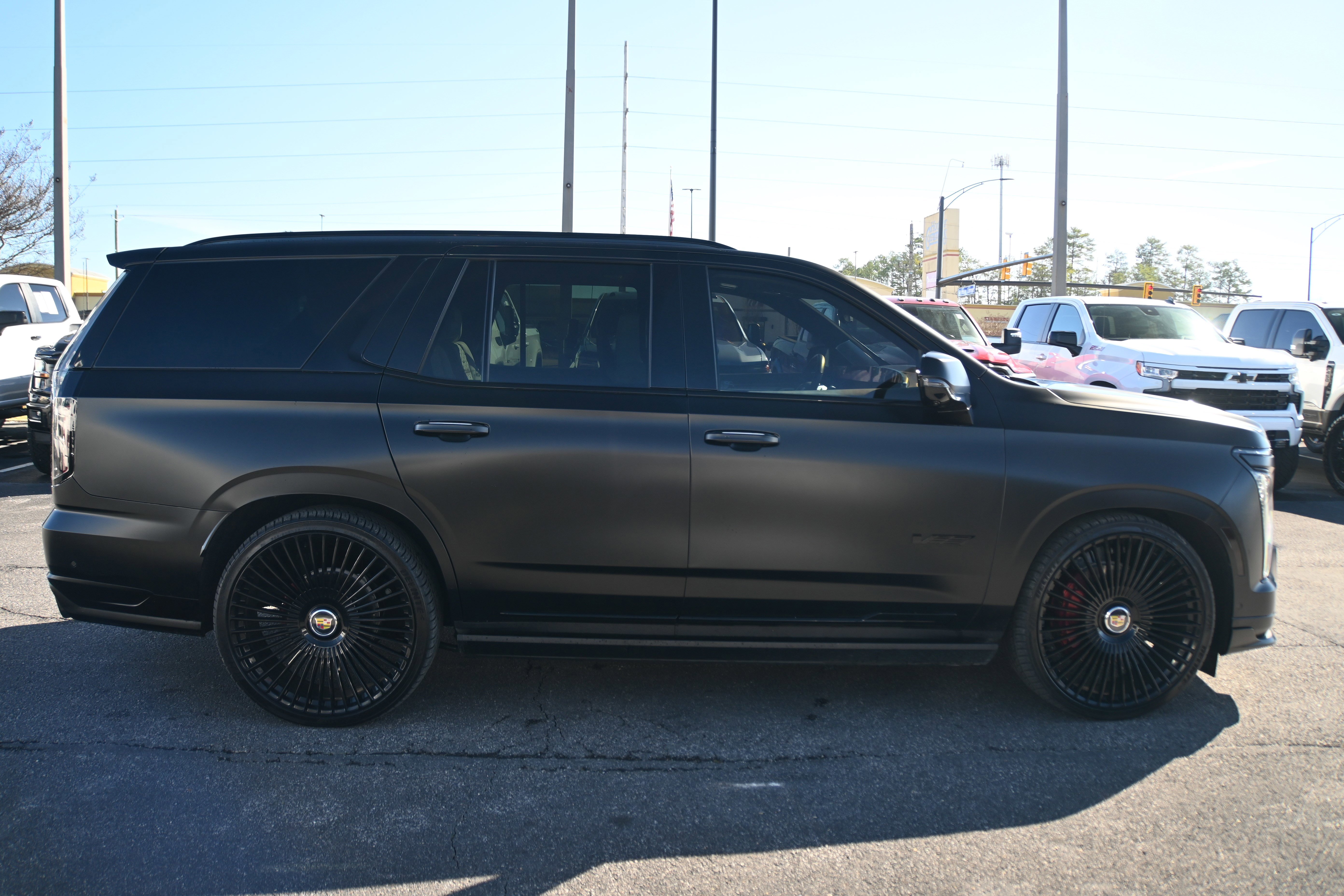 Used 2025 Cadillac Escalade V w/ LPO, Floor Liner Package image 20