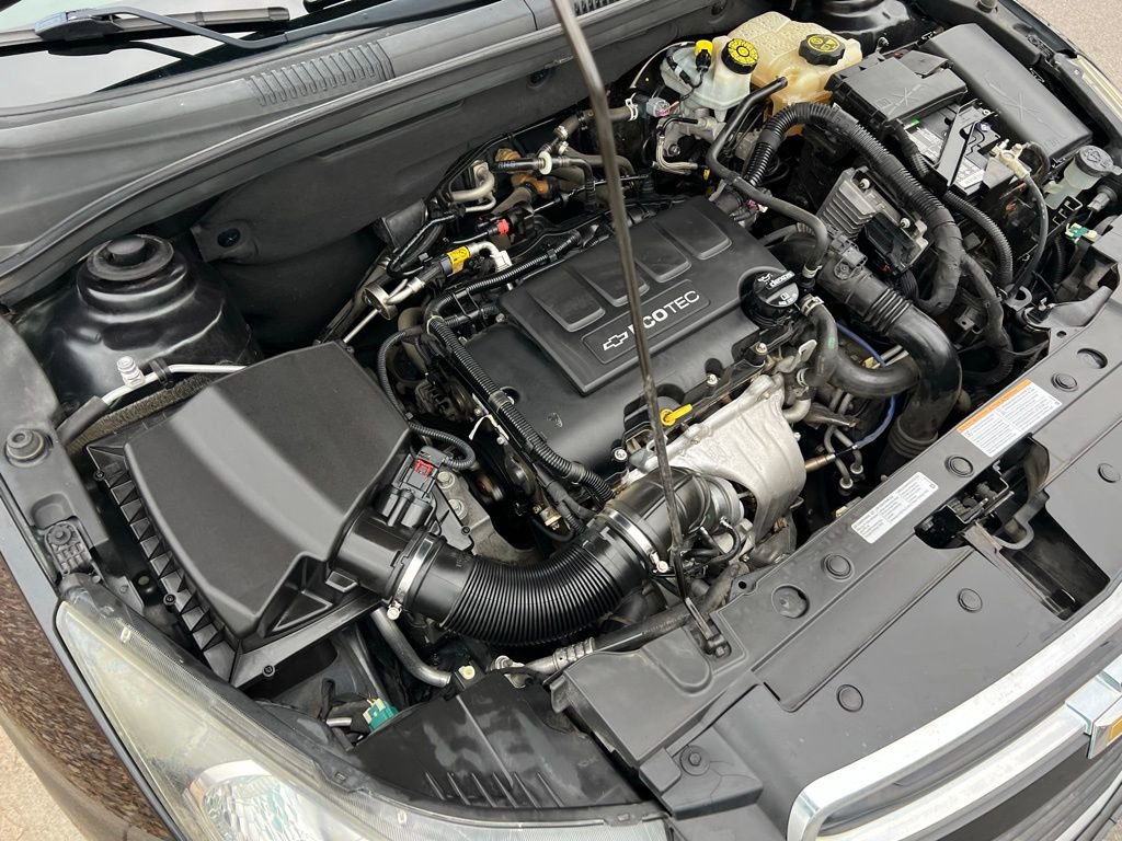 Used 2015 Chevrolet Cruze LT image 41