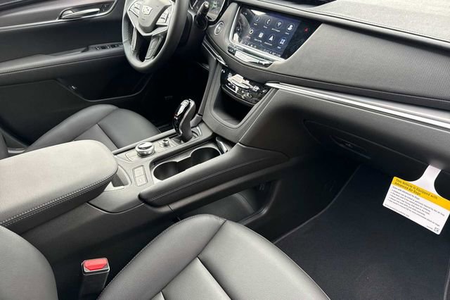New 2026 Cadillac XT5 Luxury w/ LPO, Floor Liner Package image 16